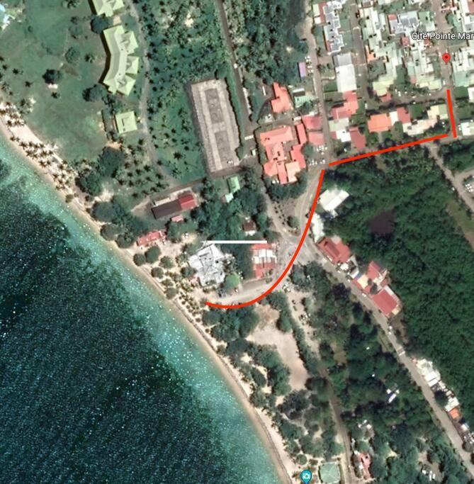Maison authentique à 300m de la plage Sainte-Anne Extérieur photo